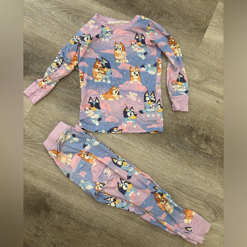 Little Sleepies Bluey 18-24 months girls pink purple long sleeve bamboo pjs